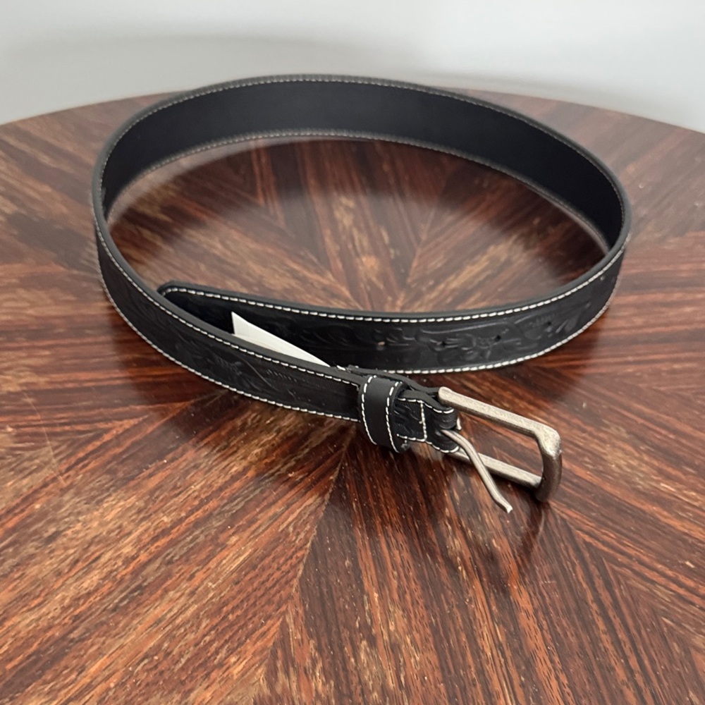 American Eagle Outfitters Black Leather Belt